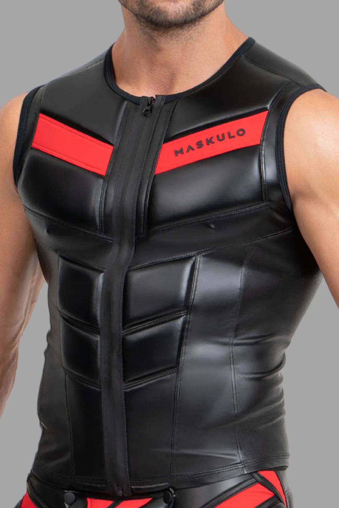 Zippered Vest. Black & Red