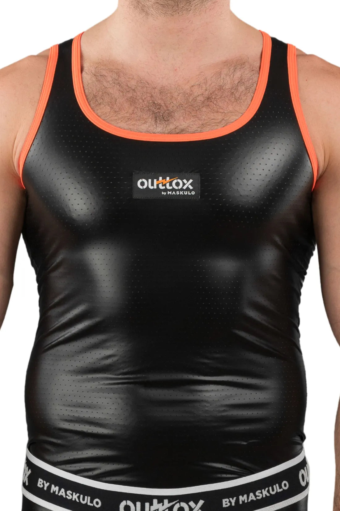 Outtox. Camiseta sin mangas. Negra y naranja