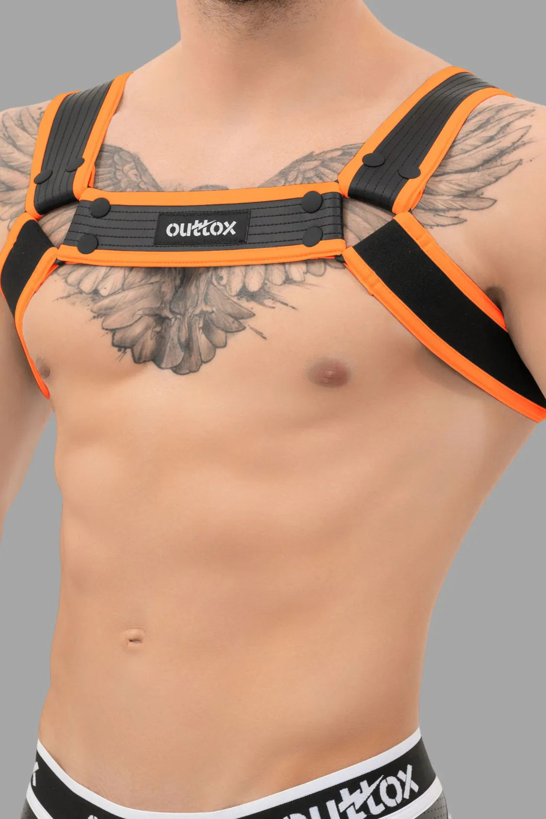 Outtox. Bulldog Harness with Snaps. Black & Orange