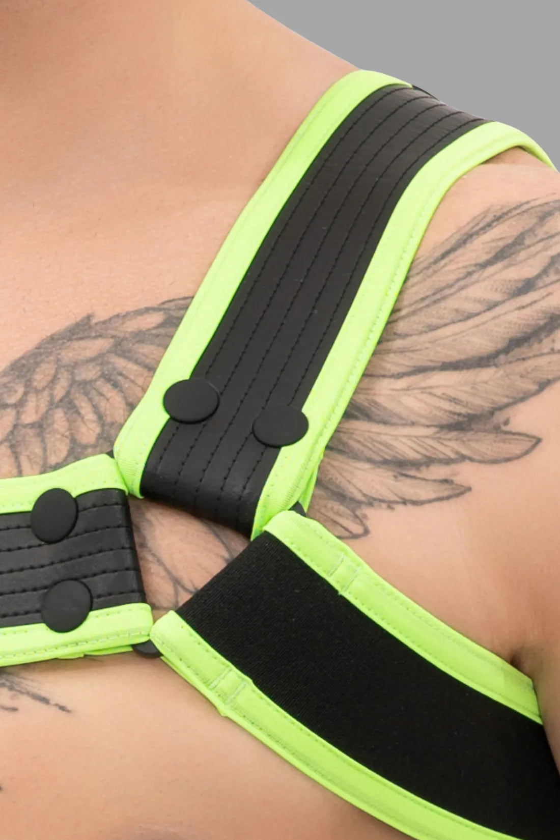 Outtox. Bulldog Harness with Snaps. Black & Green 'Neon'